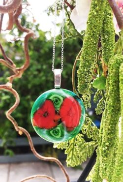 'Red & Green Fused Glass Flowers' by Magpie Moments
