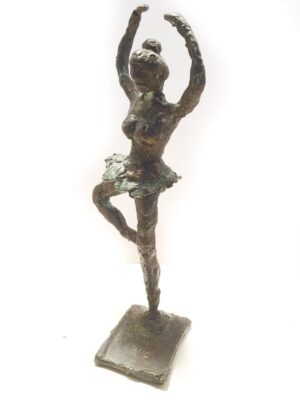 'Ballet Dancer' by Marilyn Gollom