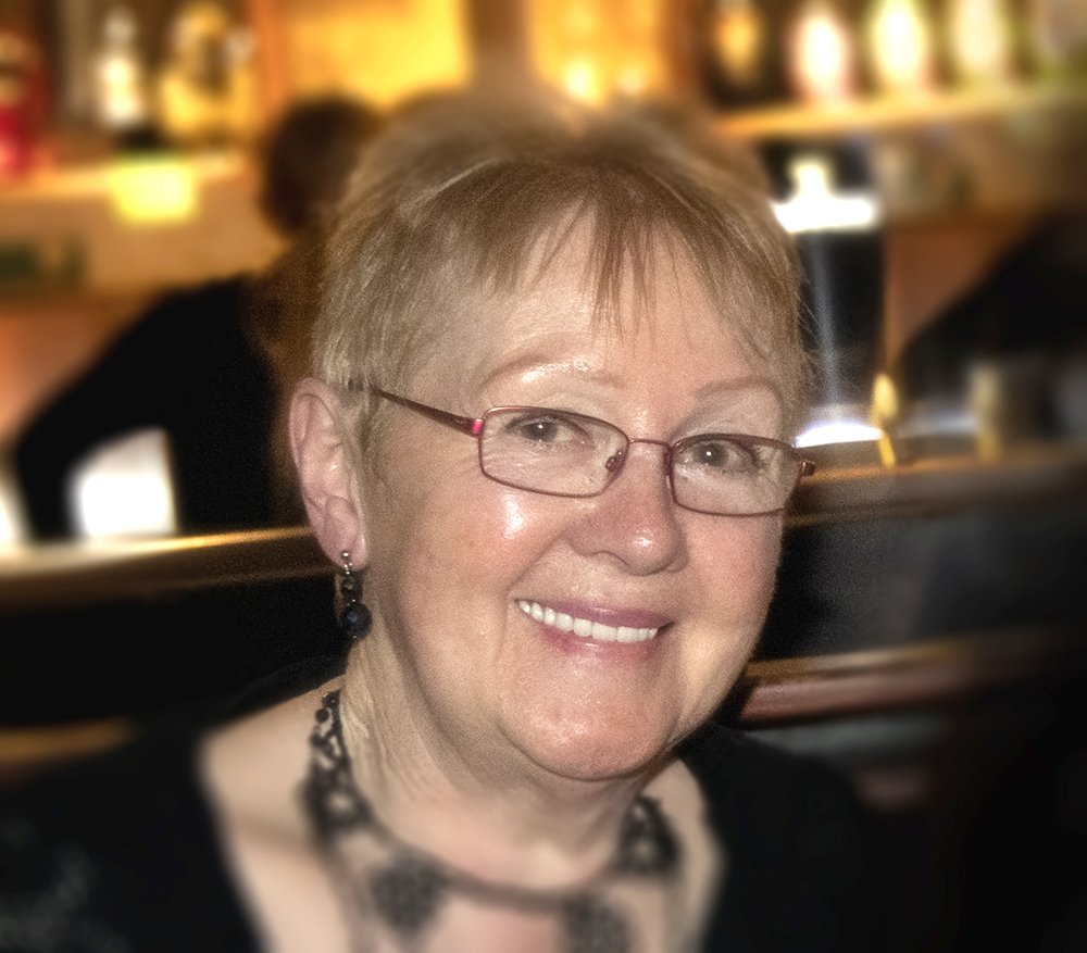 Margaret Ruaux, Joint founder of New Art Gallery